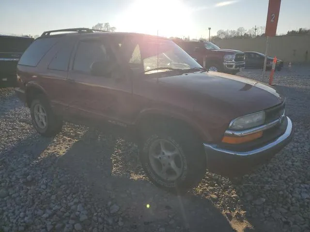 1GNCT18W51K123809 2001 2001 Chevrolet Blazer 4