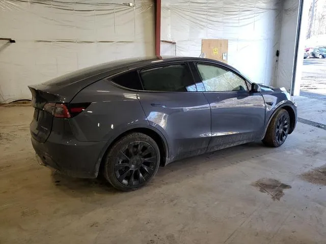 7SAYGDEEXNF454374 2022 2022 Tesla MODEL Y 3