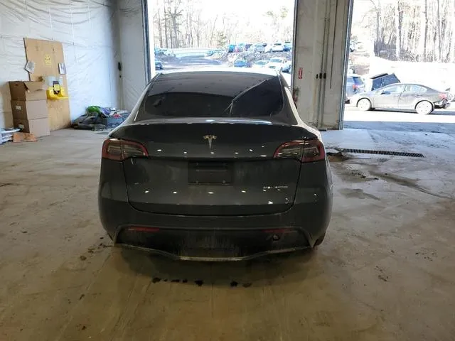 7SAYGDEEXNF454374 2022 2022 Tesla MODEL Y 6