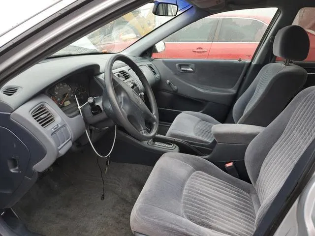 1HGCF8642WA186214 1998 1998 Honda Accord- DX 7