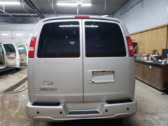 1GCWGBFG7K1178216 2019 2019 Chevrolet Express 6