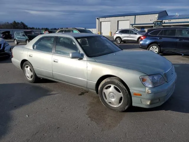 JT8BH28F6W0110385 1998 1998 Lexus LS- 400 4