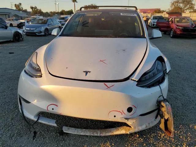 7SAYGAEEXNF488944 2022 2022 Tesla MODEL Y 5