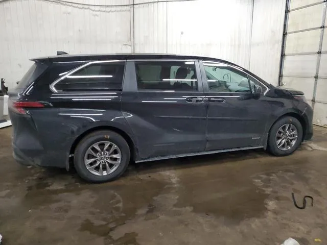 5TDKRKECXMS010468 2021 2021 Toyota Sienna- LE 3