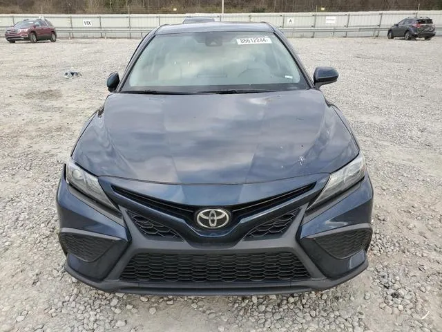 4T1G11AK6MU523826 2021 2021 Toyota Camry- SE 5