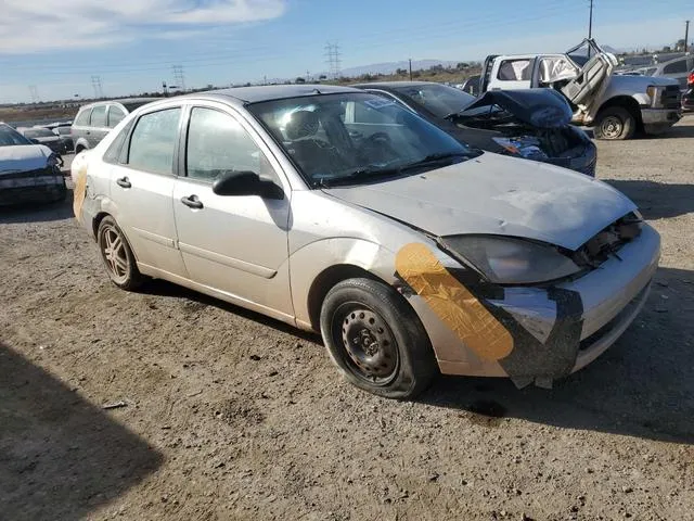 1FAFP34Z74W151037 2004 2004 Ford Focus- Se Comfort 4