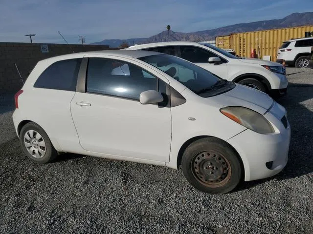 JTDJT923885207032 2008 2008 Toyota Yaris 4