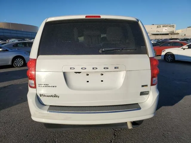 2C7WDGBGXJR363644 2018 2018 Dodge Grand Caravan- SE 6