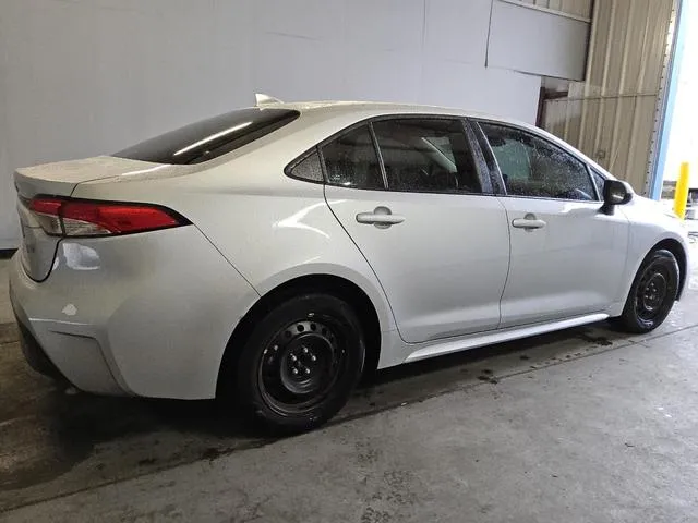 5YFB4MDE6RP101668 2024 2024 Toyota Corolla- LE 3