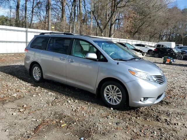 5TDYK3DC0ES508623 2014 2014 Toyota Sienna- Xle 4