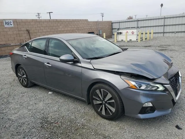 1N4BL4DV2KC143097 2019 2019 Nissan Altima- SV 4