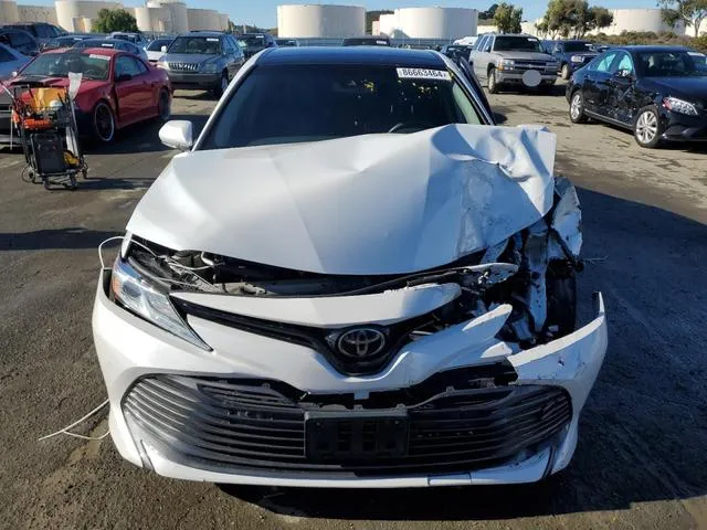 4T1BZ1HK9JU004550 2018 2018 Toyota Camry- Xse 5