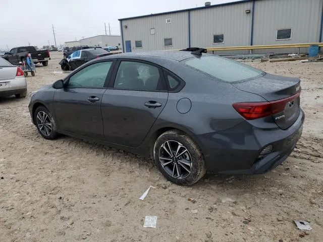 3KPF24AD7RE773159 2024 2024 KIA Forte- LX 2