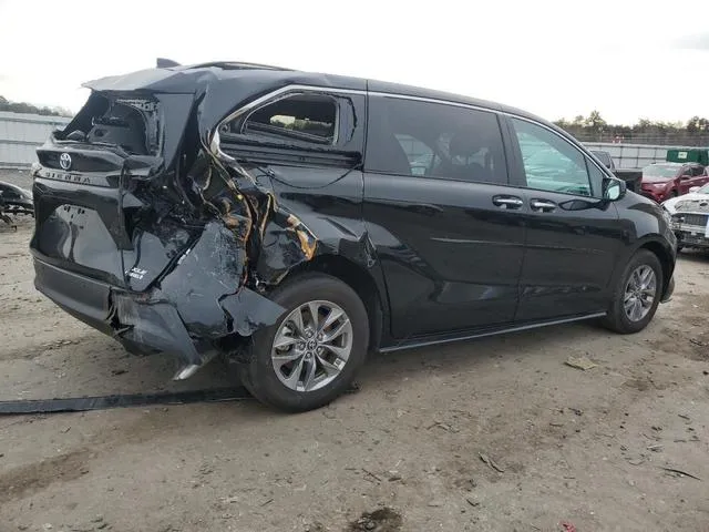 5TDYRKEC3NS131385 2022 2022 Toyota Sienna- Xle 3