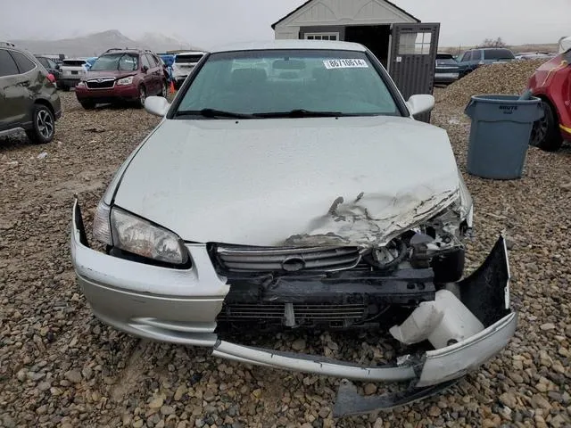 JT2BG22K810537367 2001 2001 Toyota Camry- CE 5