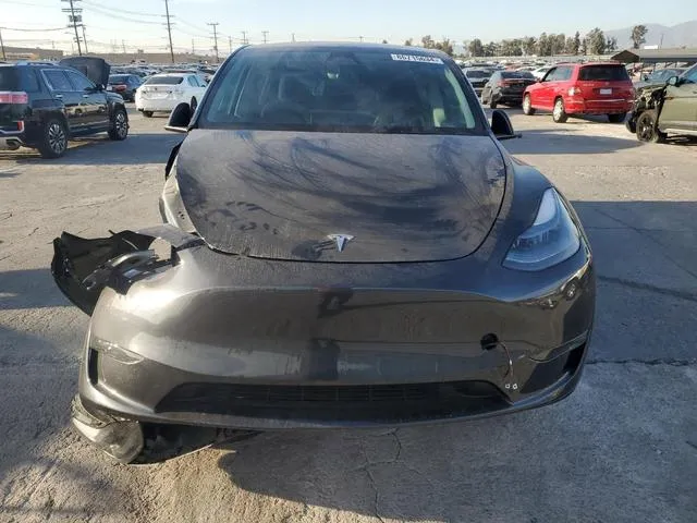 7SAYGDEF9SF218903 2025 2025 Tesla MODEL Y 5