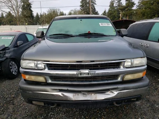 3GNFK16T81G227386 2001 2001 Chevrolet Suburban- K1500 5