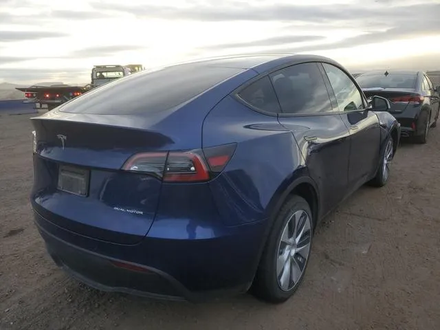 7SAYGDEE1NF442193 2022 2022 Tesla MODEL Y 3