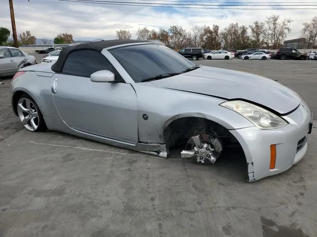 JN1AZ36A66M457573 2006 2006 Nissan 350Z- Roadster 4