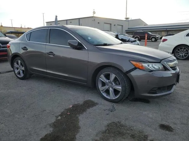 19VDE1F57DE016147 2013 2013 Acura ILX- 20 Premium 4