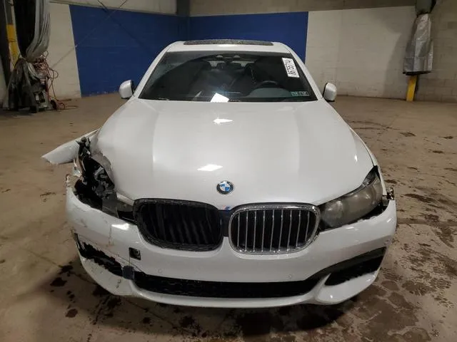 WBA7E4C54KGV70492 2019 2019 BMW 7 Series- 740 XI 5