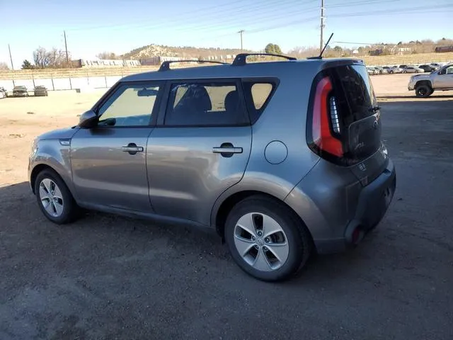 KNDJN2A23F7213137 2015 2015 KIA Soul 2