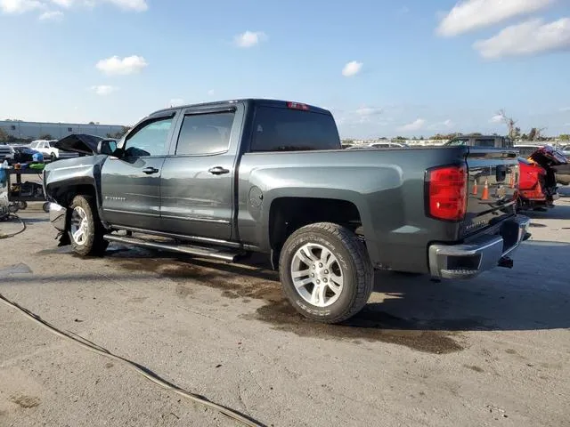 3GCUKREC7JG570982 2018 2018 Chevrolet Silverado- K1500 Lt 2