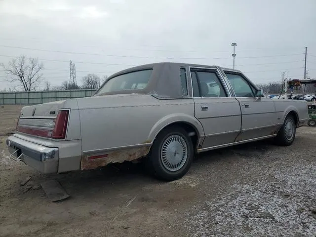 1LNBM81F5KY790569 1989 1989 Lincoln Town Car 3