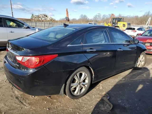 5NPEC4AC2DH775907 2013 2013 Hyundai Sonata- SE 3