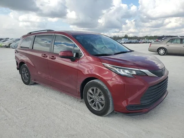 5TDKRKEC8MS036454 2021 2021 Toyota Sienna- LE 4