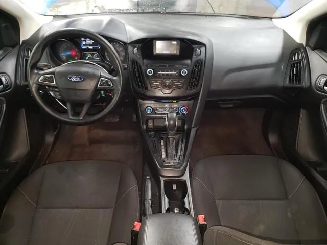 1FADP3F26JL207229 2018 2018 Ford Focus- SE 8