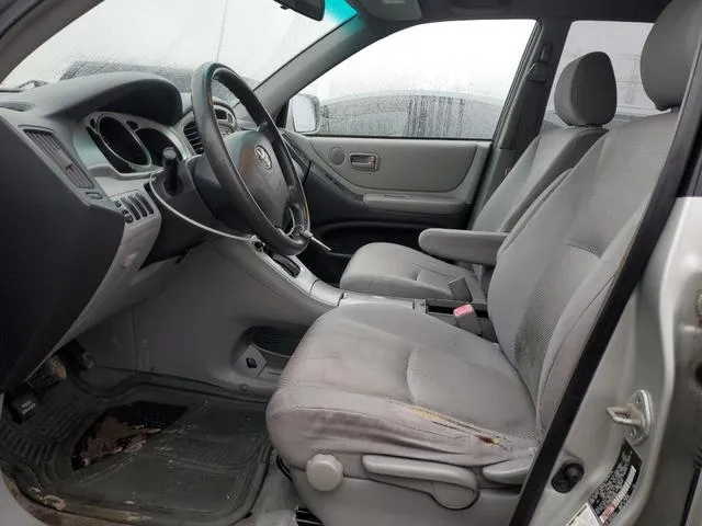 JTEGD21A940078669 2004 2004 Toyota Highlander 7