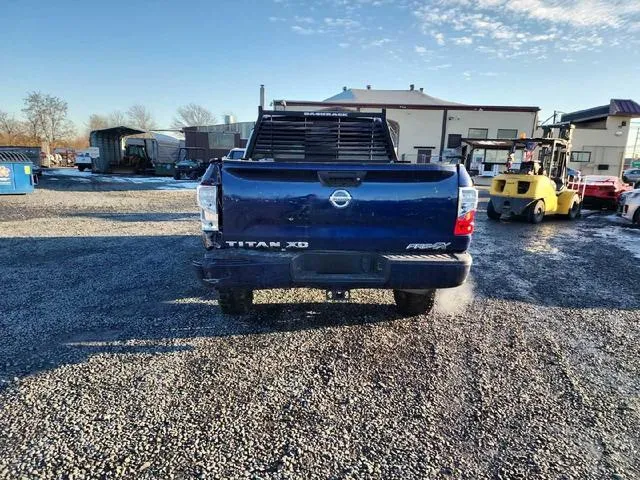 1N6BA1F4XHN506954 2017 2017 Nissan Titan- SL 6