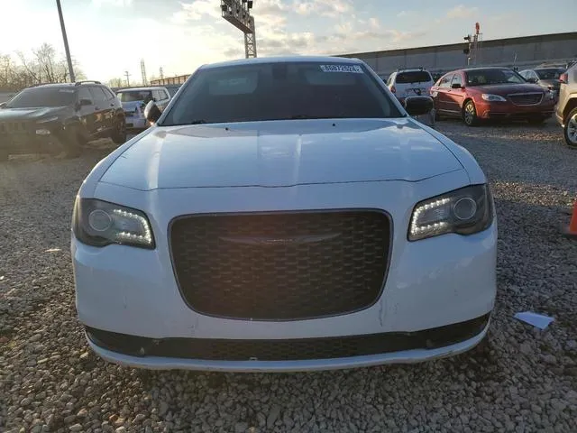 2C3CCAAG9MH649212 2021 2021 Chrysler 300- Touring 5