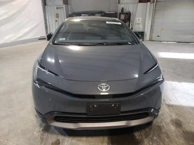 JTDACAAU5R3019299 2024 2024 Toyota Prius- LE 5