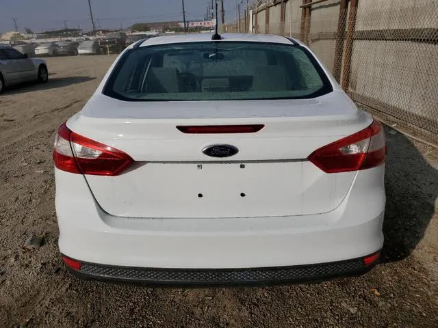 1FAHP3F28CL456412 2012 2012 Ford Focus- SE 6