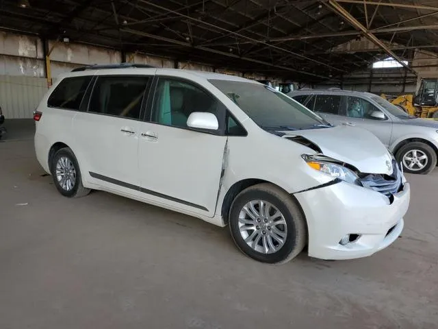 5TDYZ3DC8HS896605 2017 2017 Toyota Sienna- Xle 4