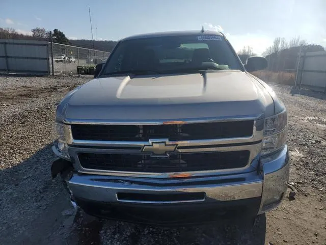 1GCHC23KX7F565575 2007 2007 Chevrolet Silverado- C2500 Heav 5