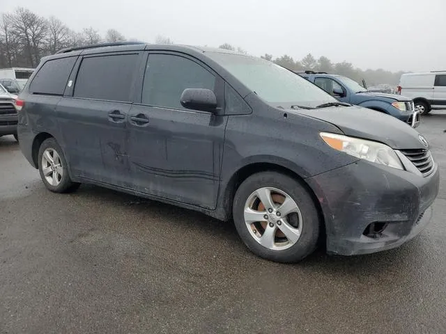 5TDKK3DC9ES447200 2014 2014 Toyota Sienna- LE 4