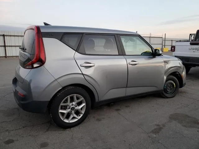 KNDJ23AU3N7831587 2022 2022 KIA Soul- LX 3