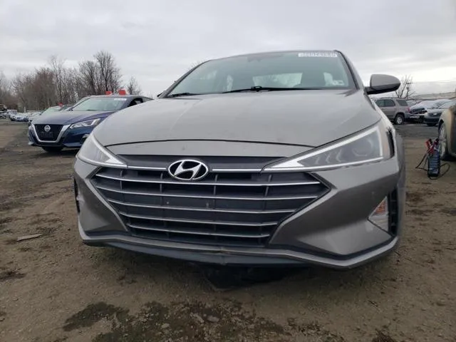 KMHD74LF3LU899496 2020 2020 Hyundai Elantra- SE 5