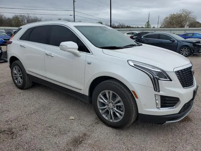 1GYKNCRS7NZ181515 2022 2022 Cadillac XT5- Premium Luxury 4