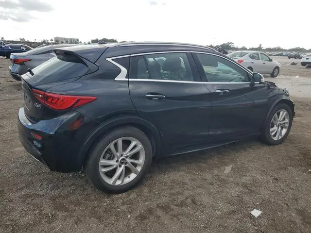 SJKCH5CP6HA038220 2017 2017 Infiniti QX30- Base 3