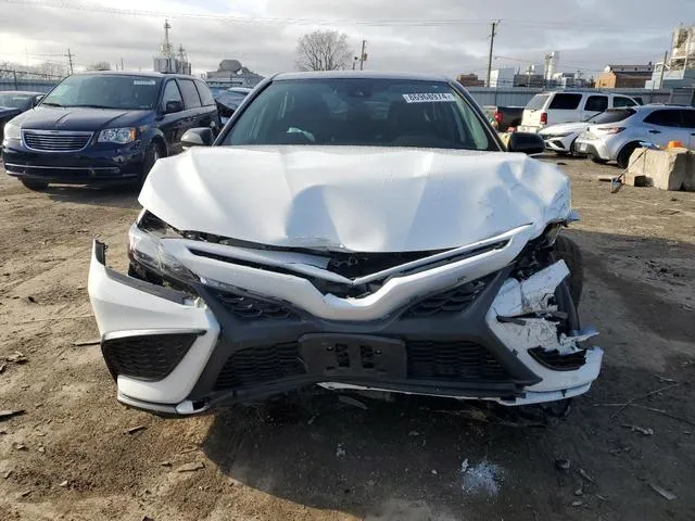 4T1G11BK1NU068822 2022 2022 Toyota Camry- SE 5