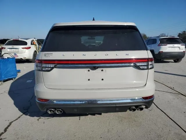 5LM5J7WC7PGL14770 2023 2023 Lincoln Aviator- Reserve 6