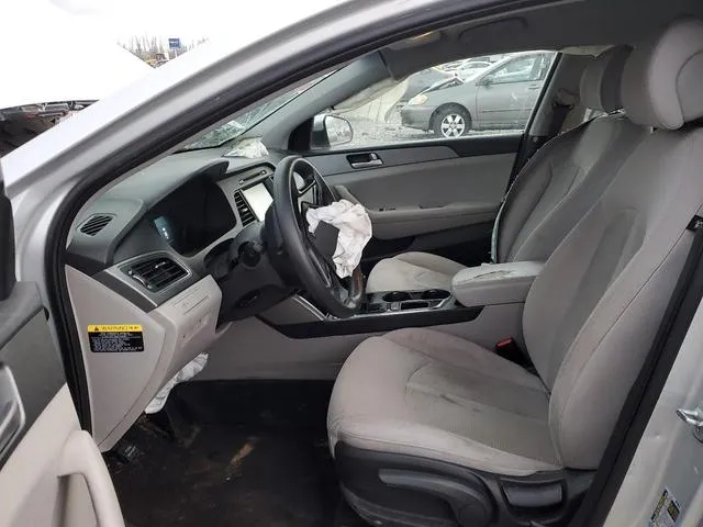 5NPE24AF8GH334252 2016 2016 Hyundai Sonata- SE 7