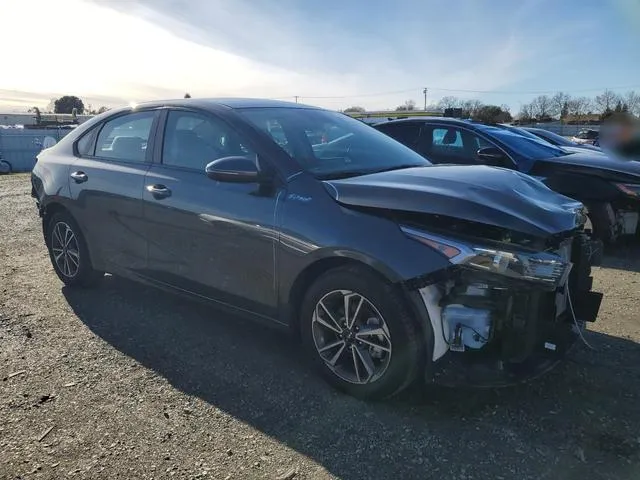 3KPF24AD2PE513037 2023 2023 KIA Forte- LX 4