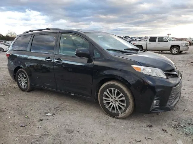 5TDYZ3DC9LS075716 2020 2020 Toyota Sienna- Xle 4