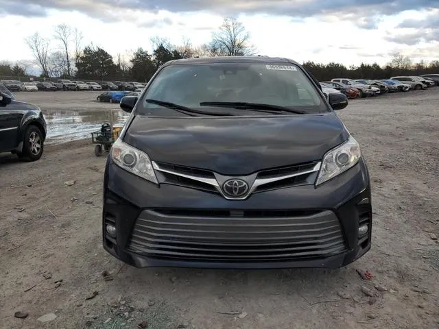 5TDYZ3DC9LS075716 2020 2020 Toyota Sienna- Xle 5