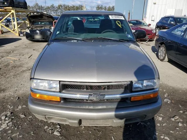 1GCCS19571K141956 2001 2001 Chevrolet S10- S10 5